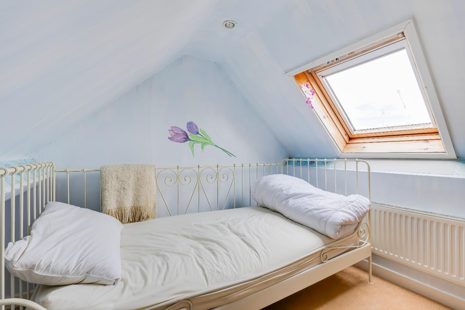 23 Knowbury Avenue, Penarth, CF64 5RX